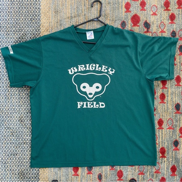american sports apparel Shirts Vintage Wrigley Field Jersey Made In America By American